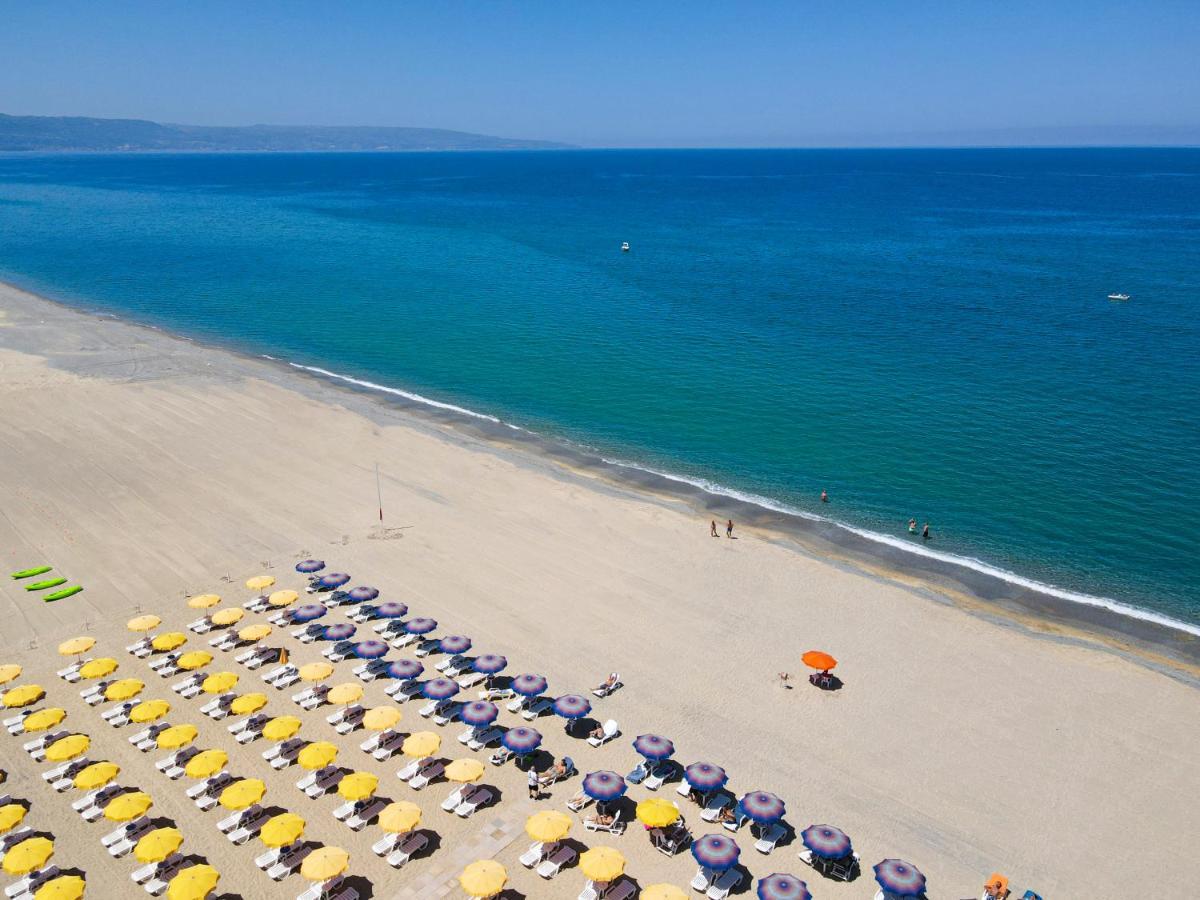 Отель Futura Club La Praya Пиццо Экстерьер фото