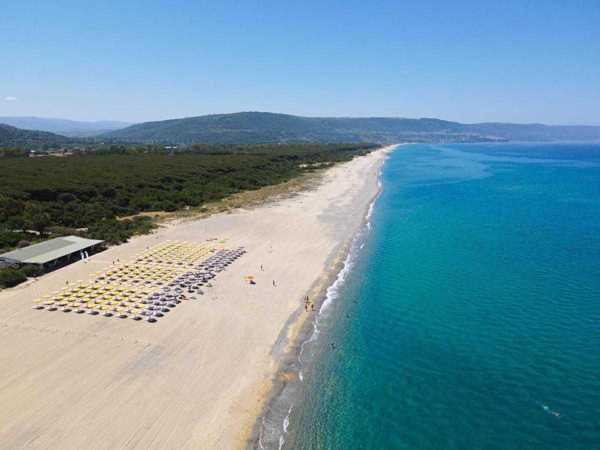 Отель Futura Club La Praya Пиццо Экстерьер фото